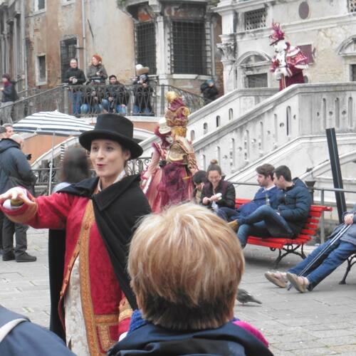 778-  Theatre itinerant venise Carnaval