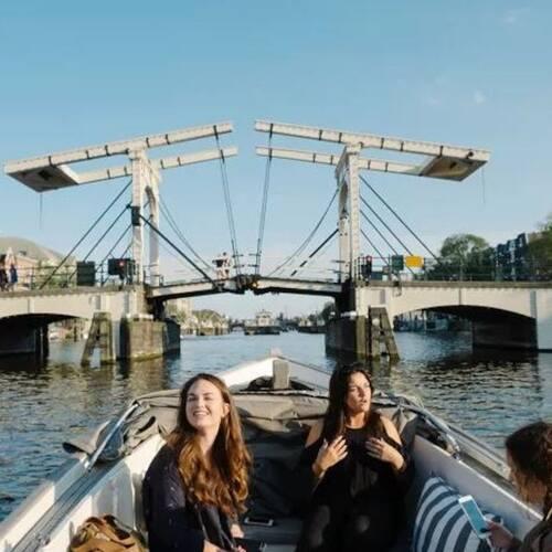 Amsterdam : croisière gastronomique en petit bateau