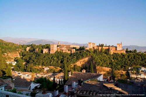 visite-du-palais-des-nasrides-a-l-alhambra