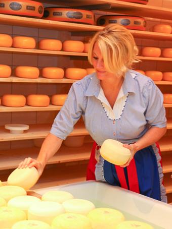 visite-guidee-de-la-fromagerie-a-amsterdam