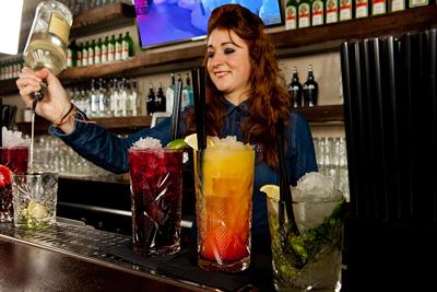 trois-boissons-gratuites-au-bar-xtracold