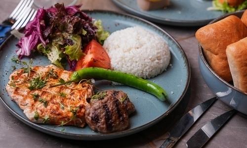  diner-spectacle-et-danse-folclorique-sur-bosphore