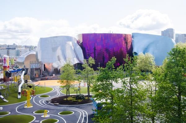 chihuly-garden-and-glass-seattle